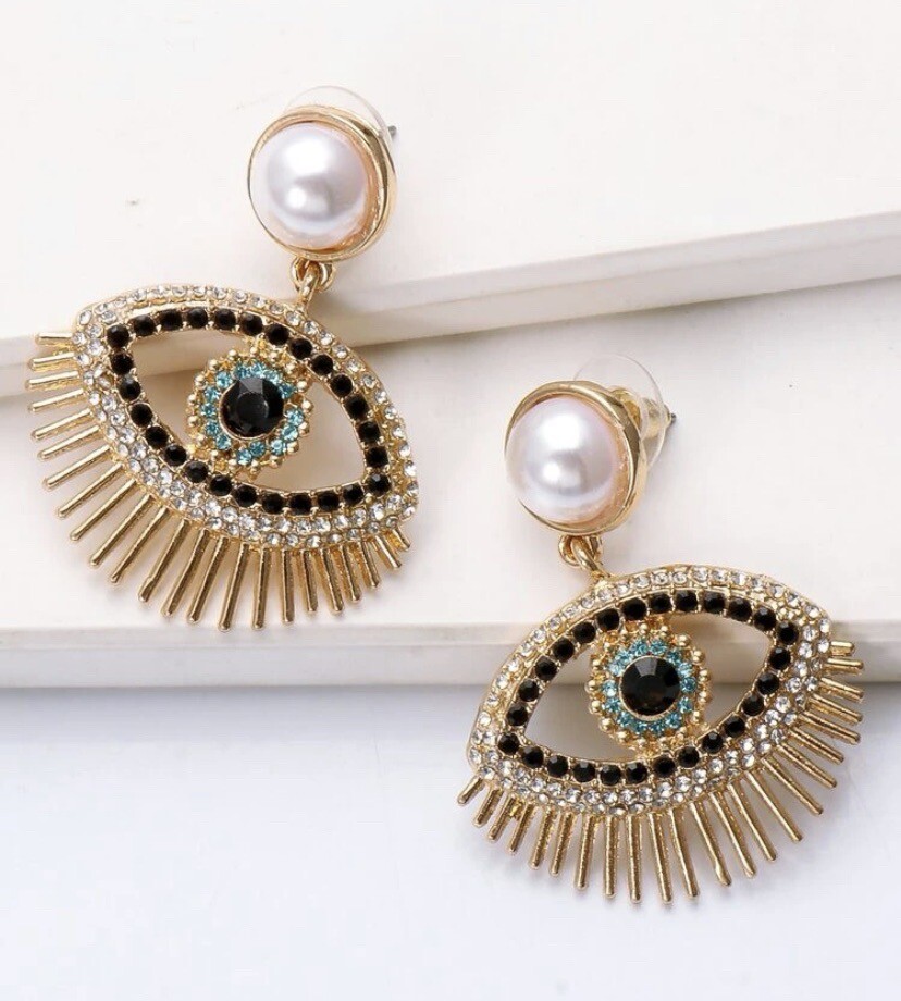 Sparkling Crystals Rhinestone Eye Drop Earrings for Elegant Style