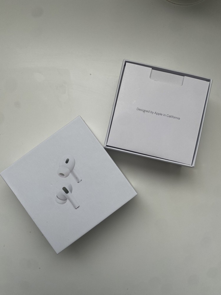 Apple AirPods Pro 2 USB-C Charging Case Wireless Earbuds