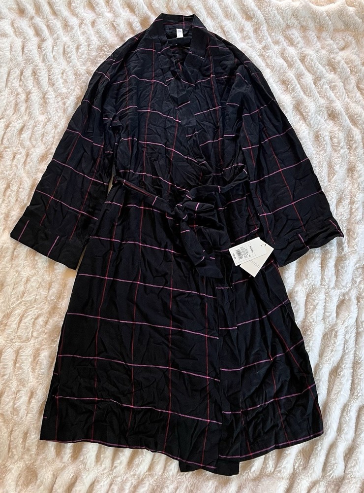 Stars Above Women’s Black Plaid Perfectly Cozy Flannel Robe Size XL/XXL New