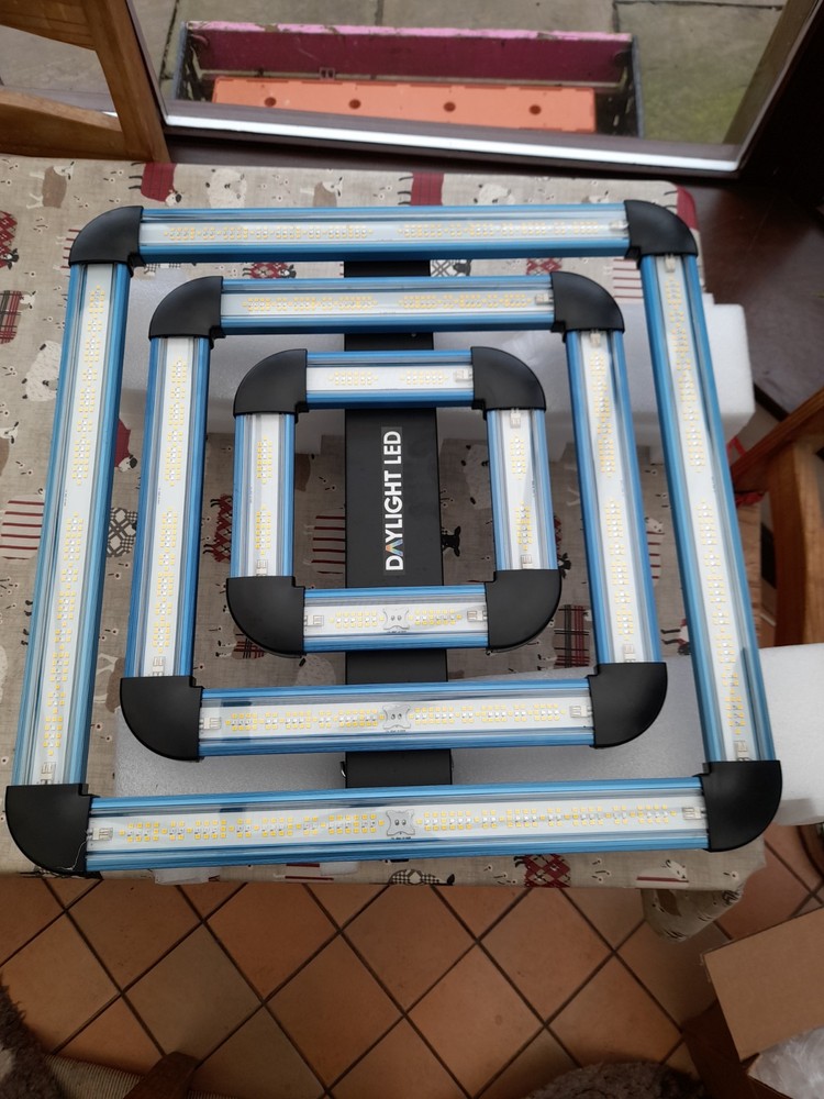 Maxibright Daylight 300w LED. Full Spectrum Grow Light. Hydroponics.