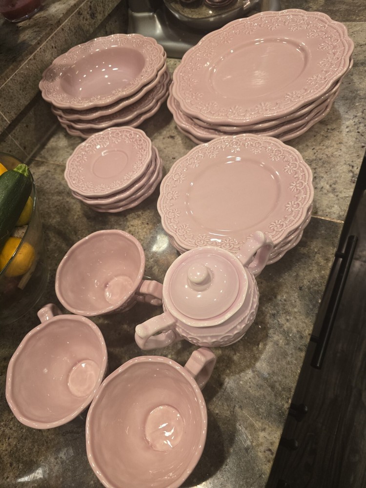 Lace by Kennex Pink Dinner Dish Set