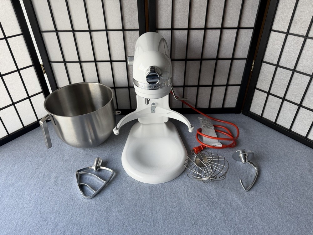 KitchenAid KSM8990WH 8-Quart Commercial Bowl-Lift Stand Mixer