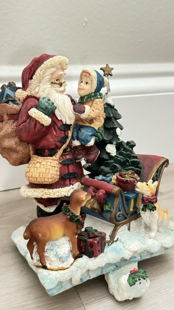 Santa With Child Stocking Hanger Tree