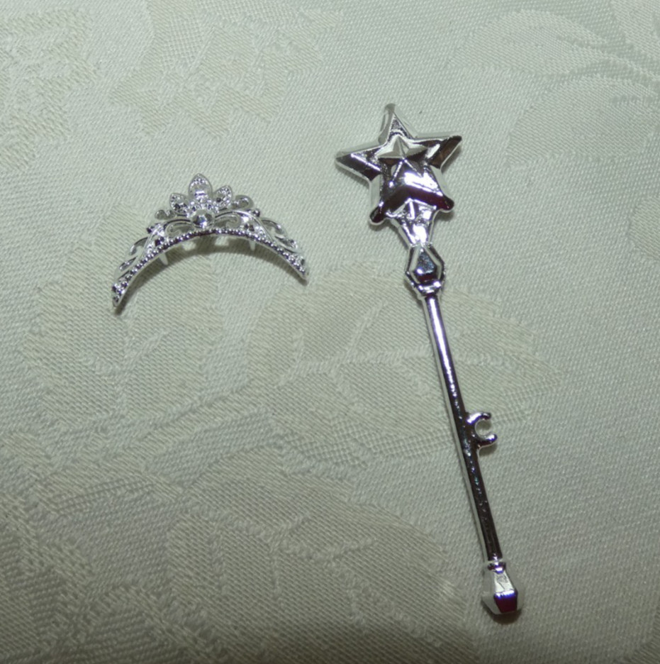 Barbie Accessory - 2022 Tooth Fairy Plastic Silver Wand & Tiara Fashion For Doll