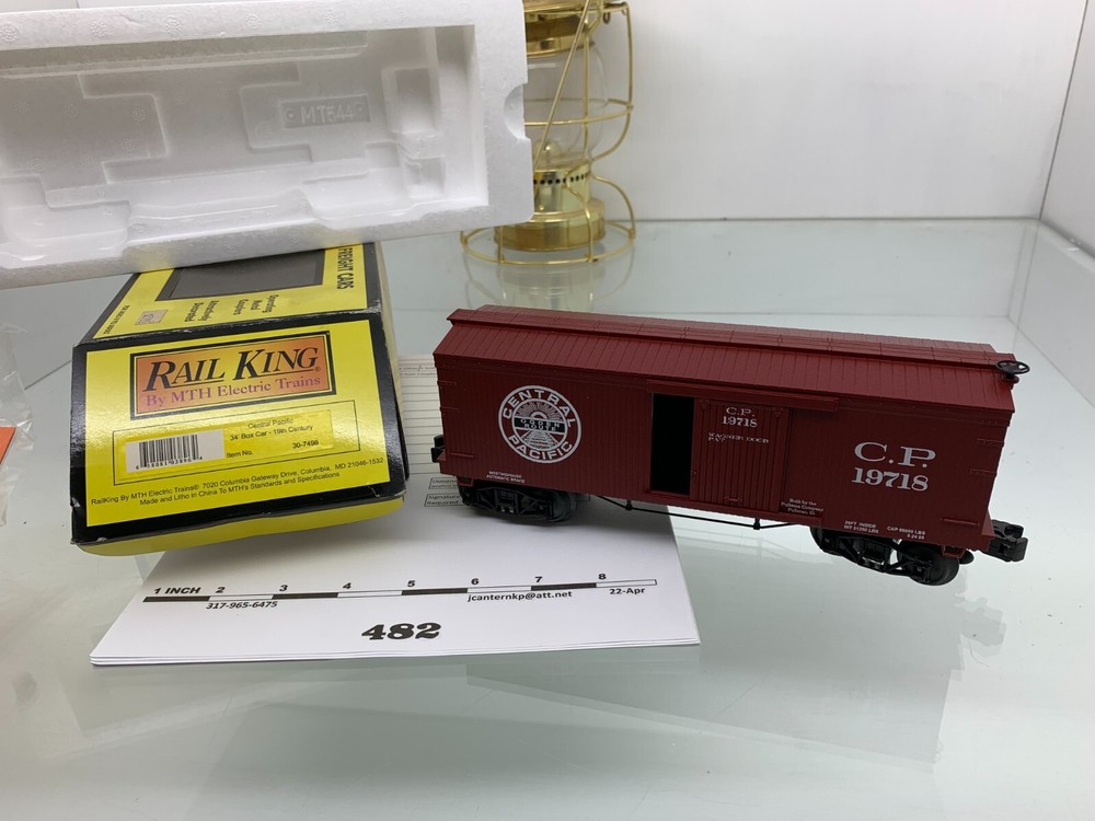 MTH O Scale 1:48 3 Rail Central Pacific 34ft Box Car 19th Century 482 Rail King