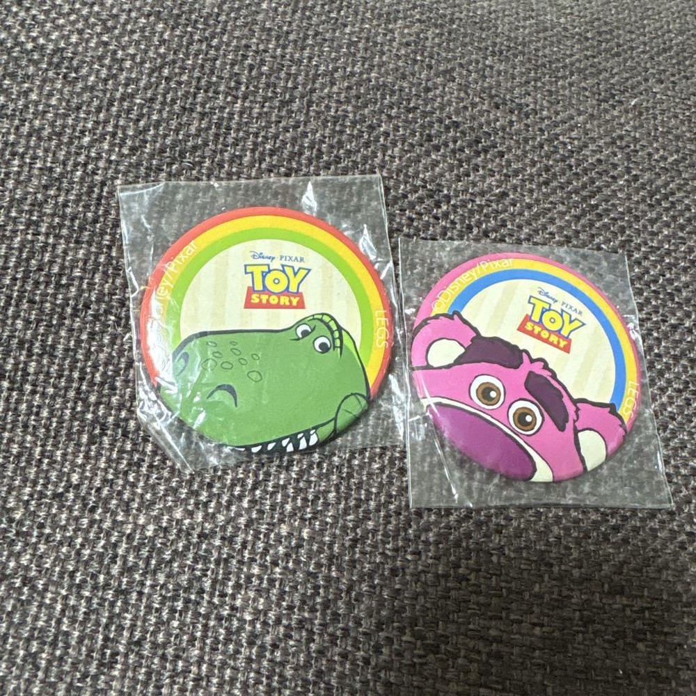 Toy Story Pin Badge Set