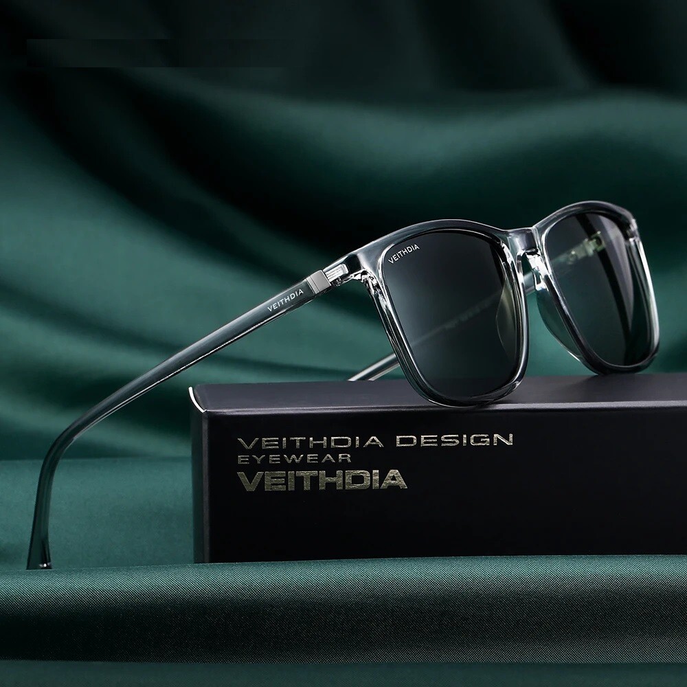 Retro TR90 Polarized UV400 Vintage Square Sunglasses for Men and Women