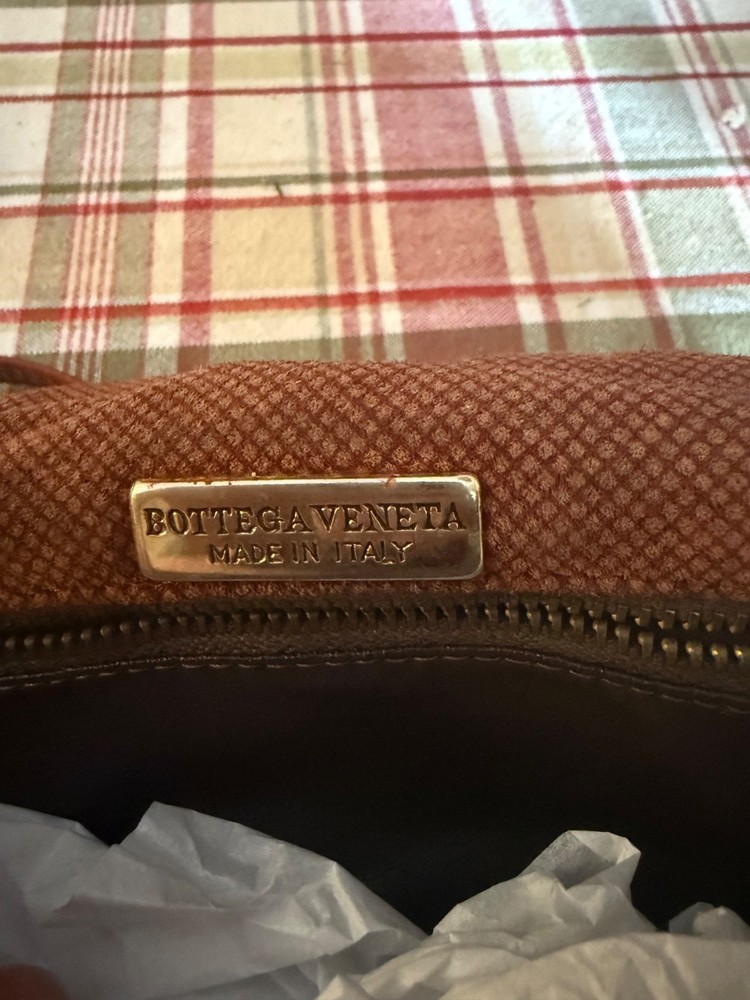 Vintage Bottega Veneta brown suede Shoulder Bag w/magnetic closure &Gold Hardwar