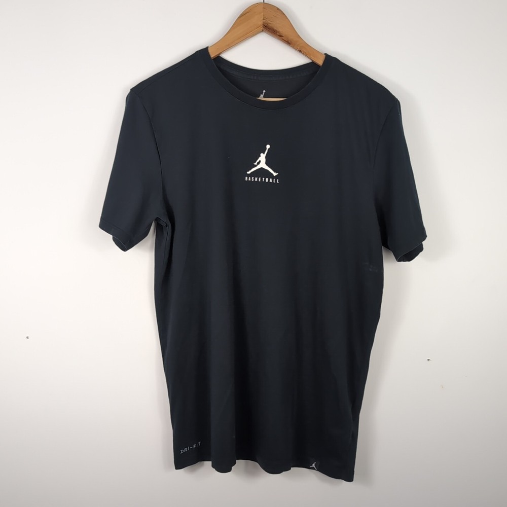 Nike Air Jordan Jumpman Logo Mens T-Shirt Sportswear Top medium Black