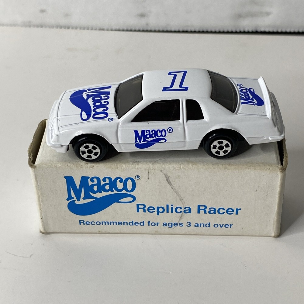 Ertl 1:64 Scale Maaco 1990 Ford Thunderbird with Original Box