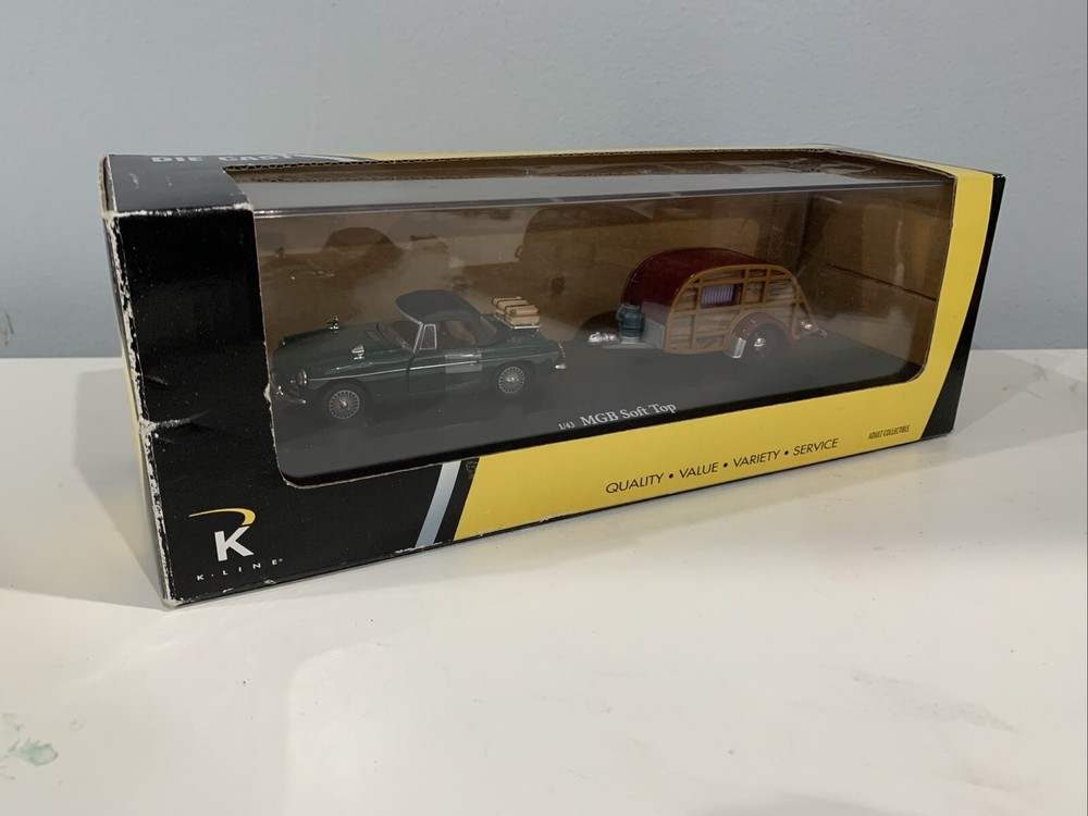 K-LINE Kruisers Green MGB Soft Top With Caravan 1:43 scale Diecast