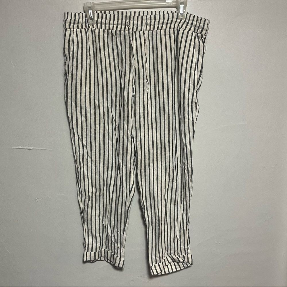 Old Navy Cropped Linen Pants