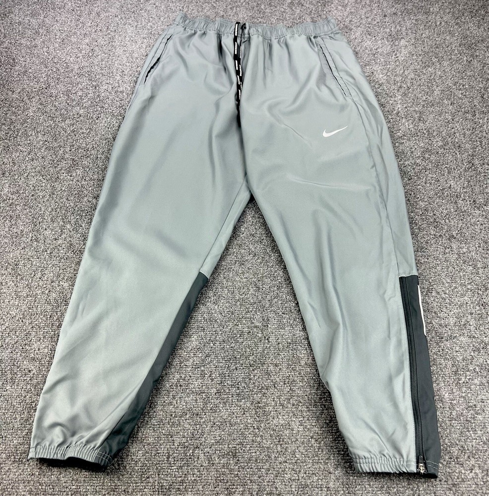 Nike Dri-Fit Lightweight Green Joggers for Men Size Large with Drawstring