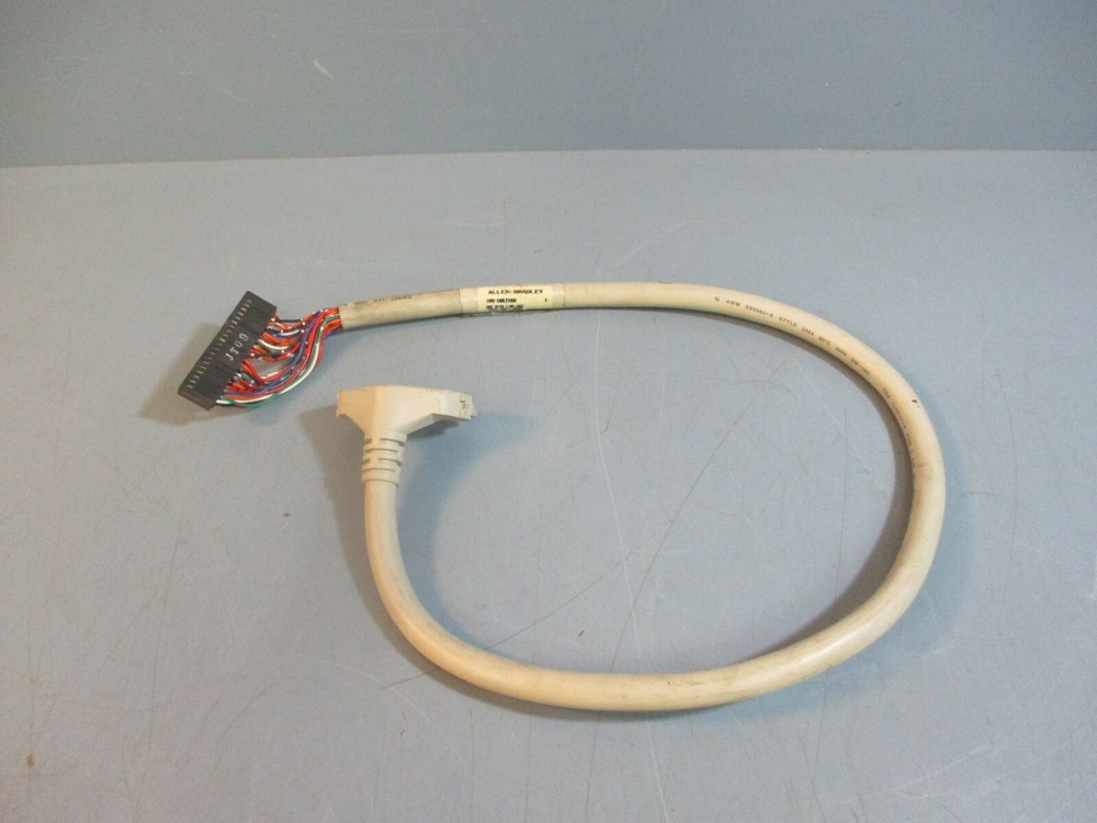 Allen-Bradley 1492-CABLE005H Ser. C Interface Wiring Cable