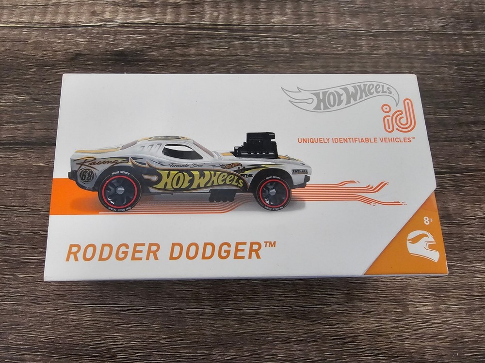 Hot Wheels ID Series 1 Limited Run Collectible Rodger Dodger HW Race Team 03/05