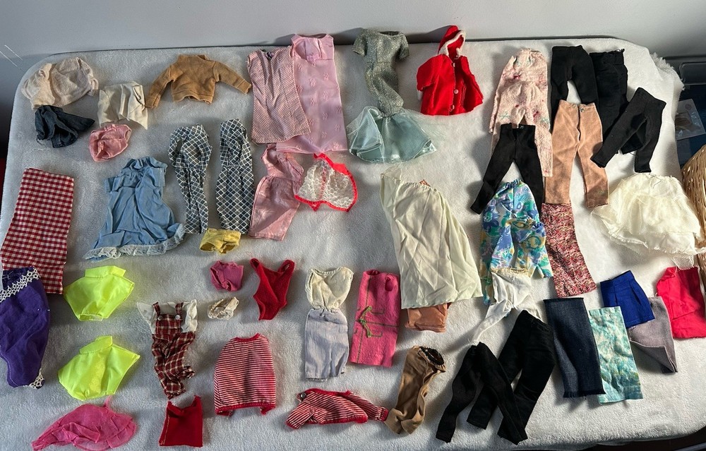 Vintage Barbie doll clothing lot-Tops,Pants,Dresses & more