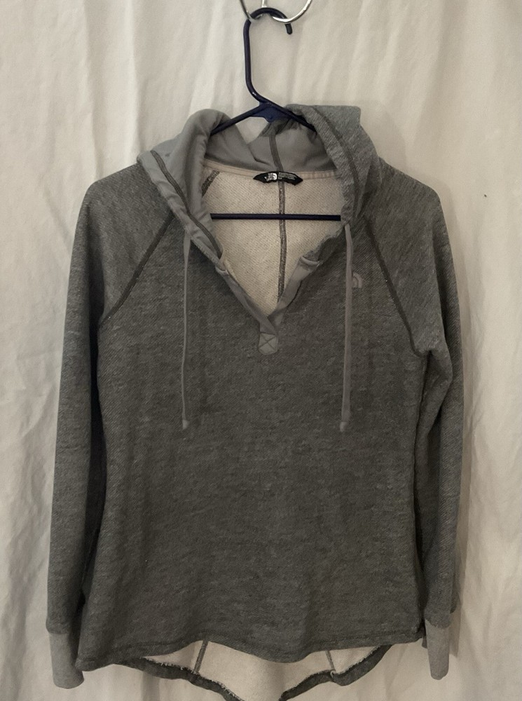 North Face Gray Pullover Hoodie Size Small Plus Cozy Fleece