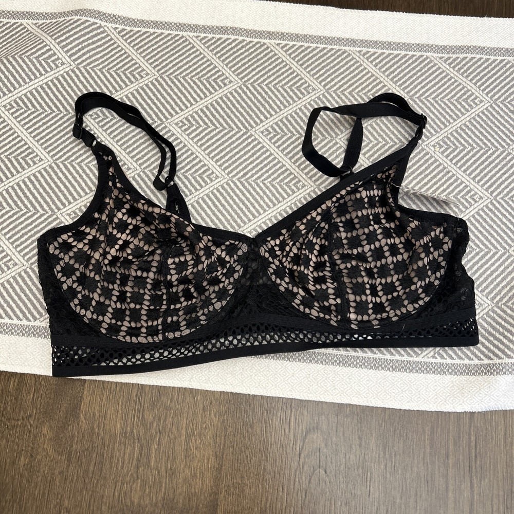 Adore Me Underwire Full Bra size 34DD Black
