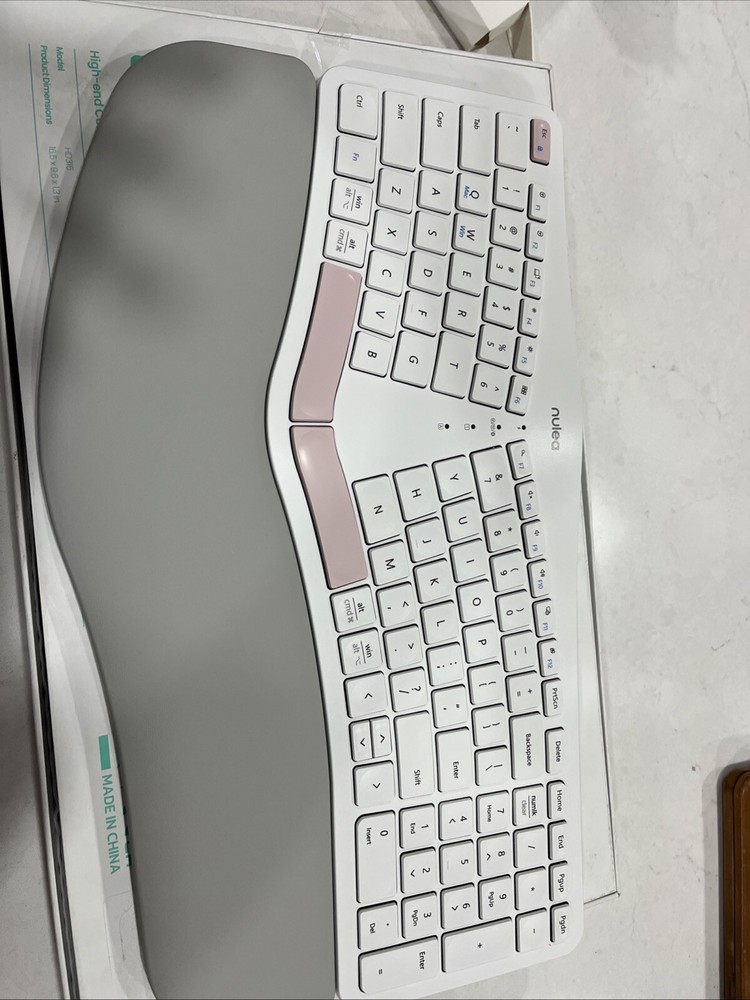 Nulea Ergonomical 2.4G Wireless Bluetooth Keyboard RT05B Model HD315 NEW SEALED