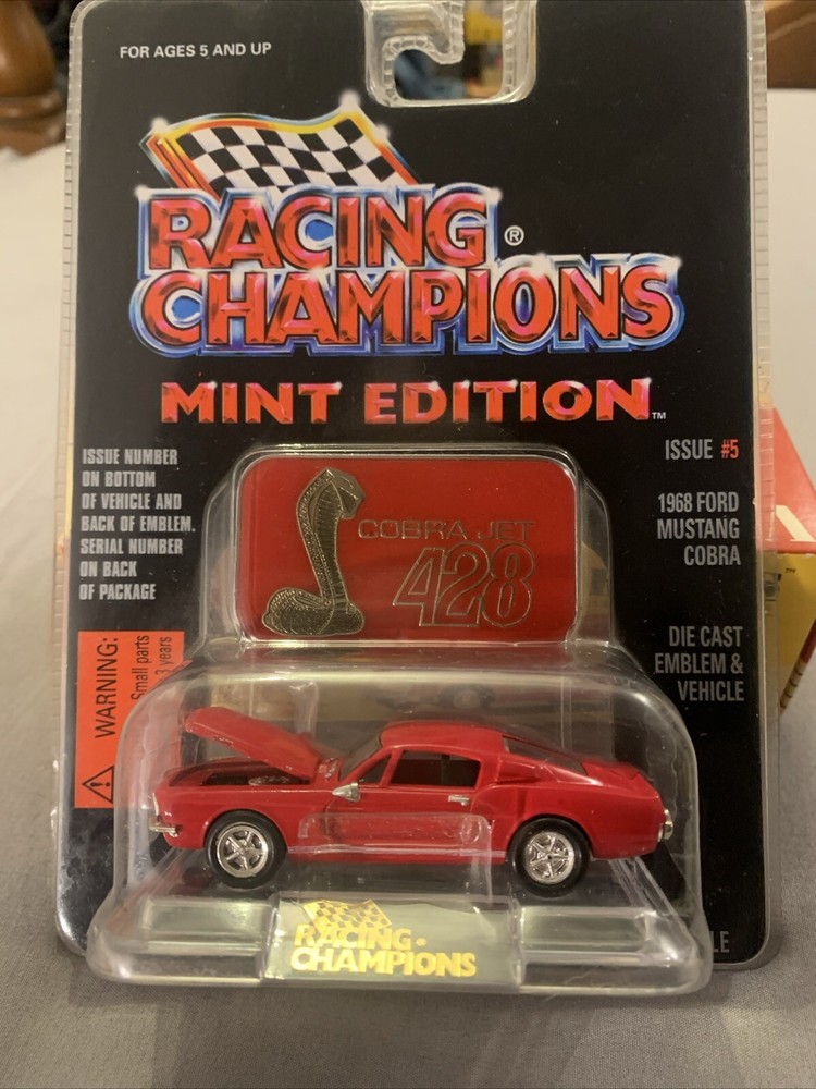 1996 Racing Champions Mint Edition Ford Mustang Issue #5 Limited Edition 1:58
