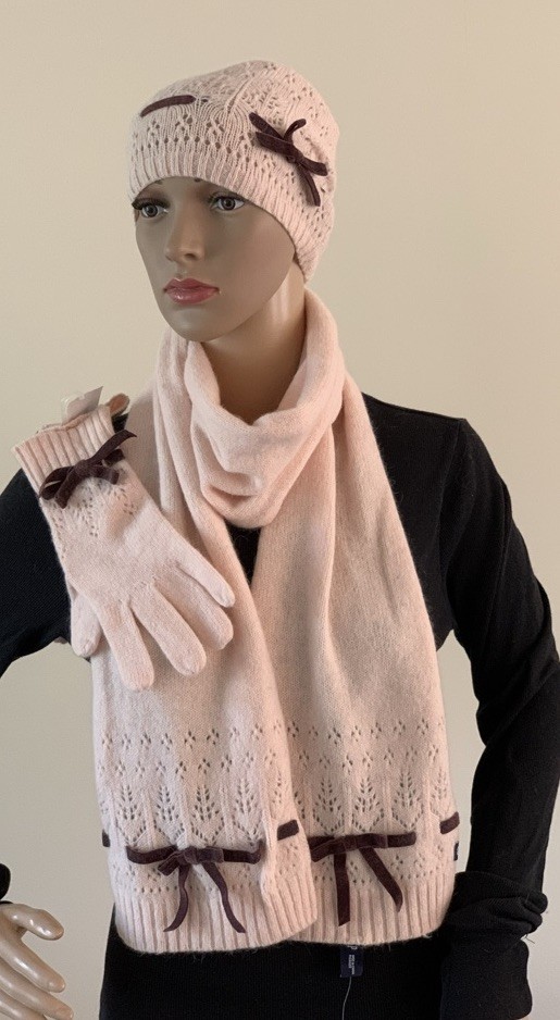 VTG Y2K GAP Lambswool Angora Pink Flapper Hat & Scarf Set NWT