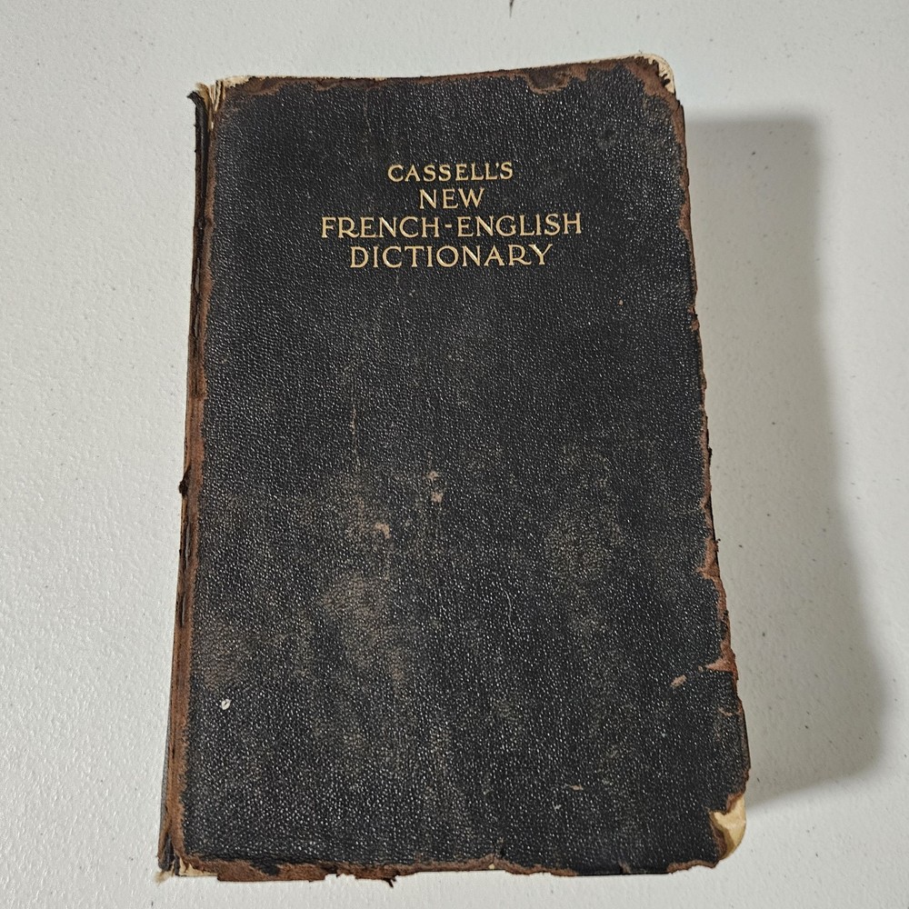 Cassell's New French English Dictionary 1903 Copyright Bible Paper Edition