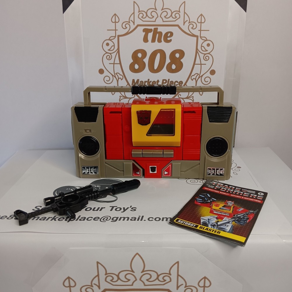 Hasbro Transformers Walmart Loose G1 Autobot Blaster Action Figure