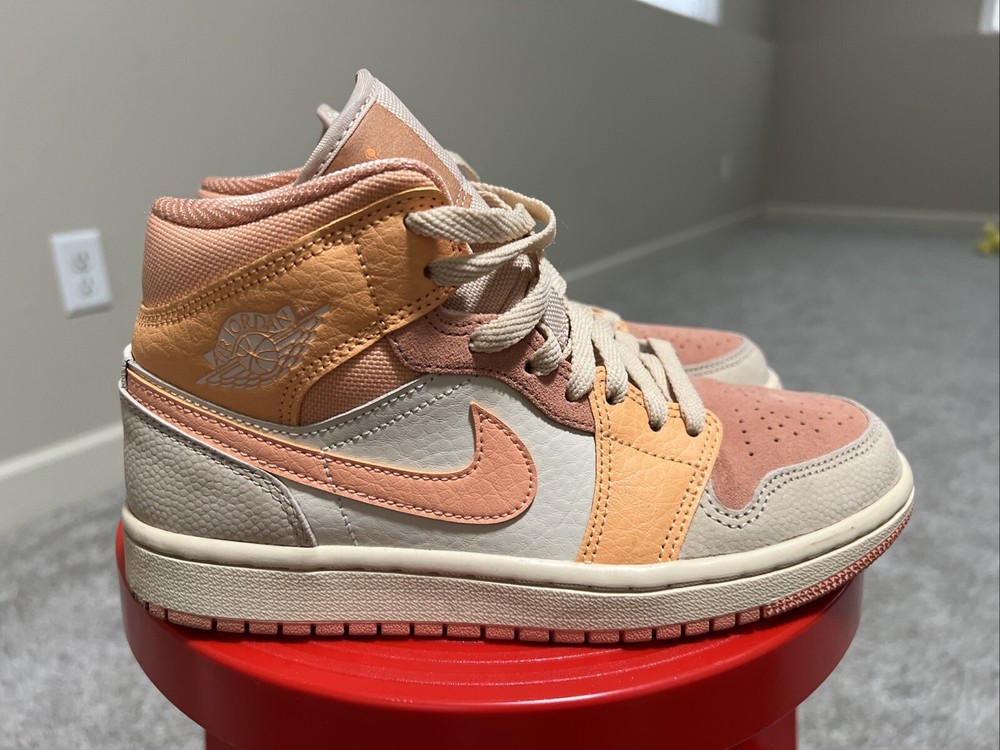 Women's Air Jordan 1 Mid Apricot Size 6.5