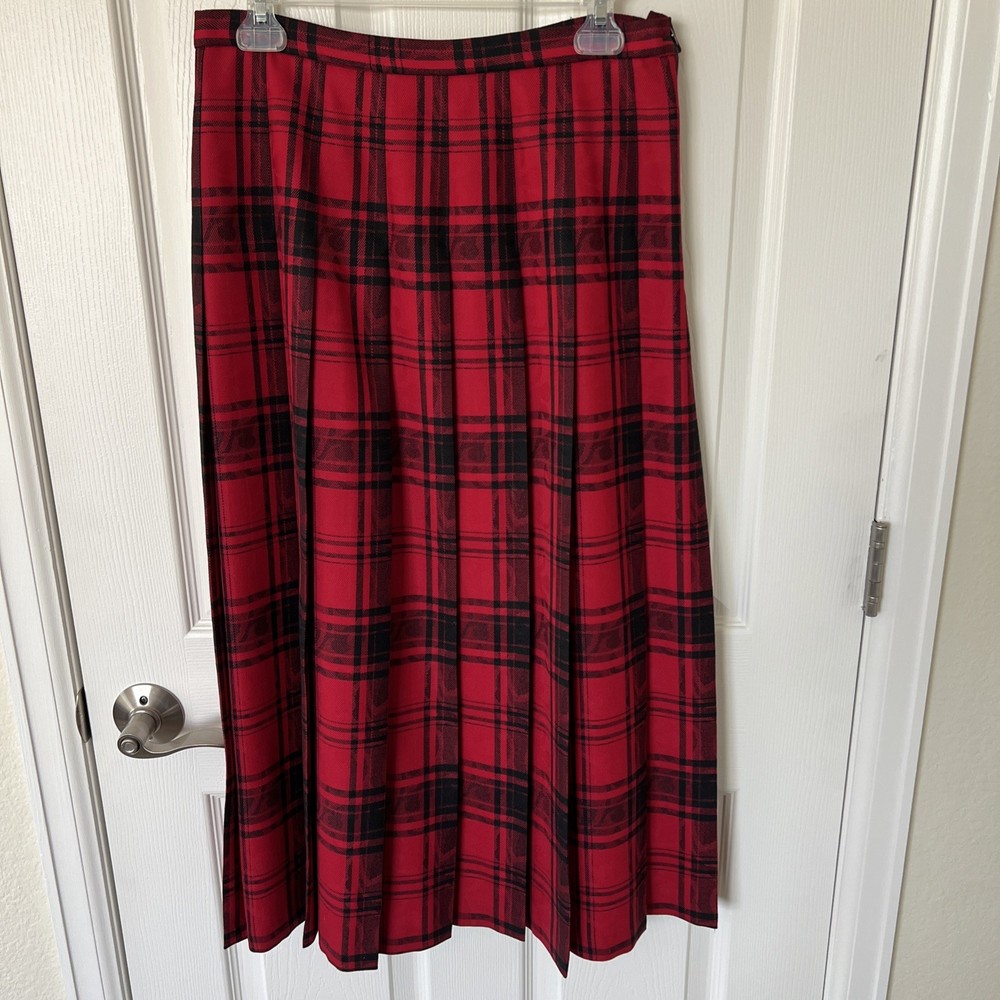 Pendleton Women’s Vintage Skirt Size 10 Red-Black Plaid Wool Pleated Midi Zip