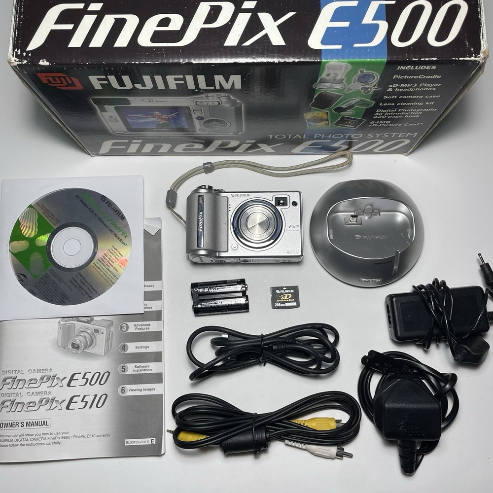 Fujifilm FinePix E500 Digital Camera 4.1MP Tested Boxed + Dock, Battery, Guide