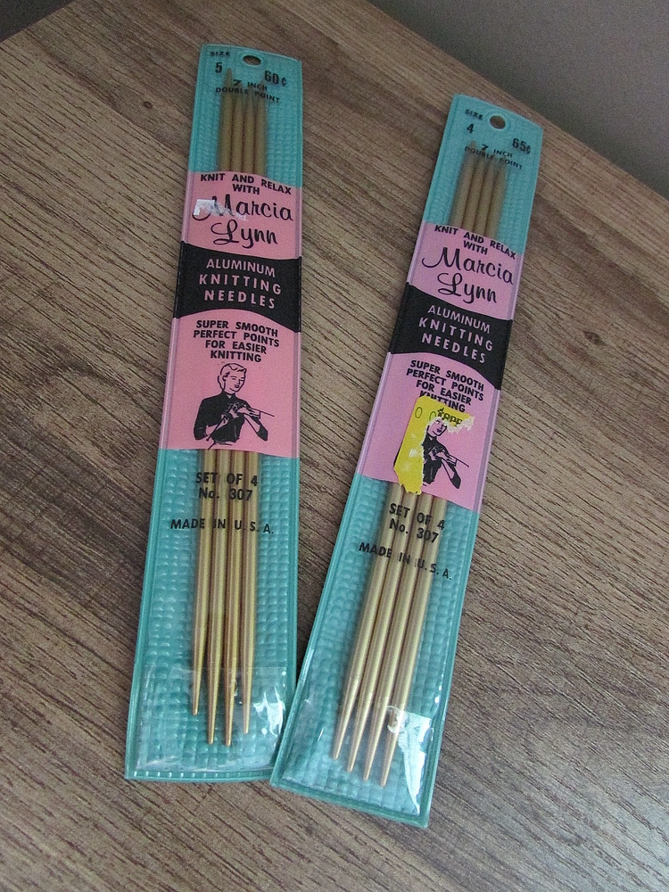 Vintage Lot of 8 Marcia Lynn Aluminum Double Point Knitting Needles Size 4 New in Package
