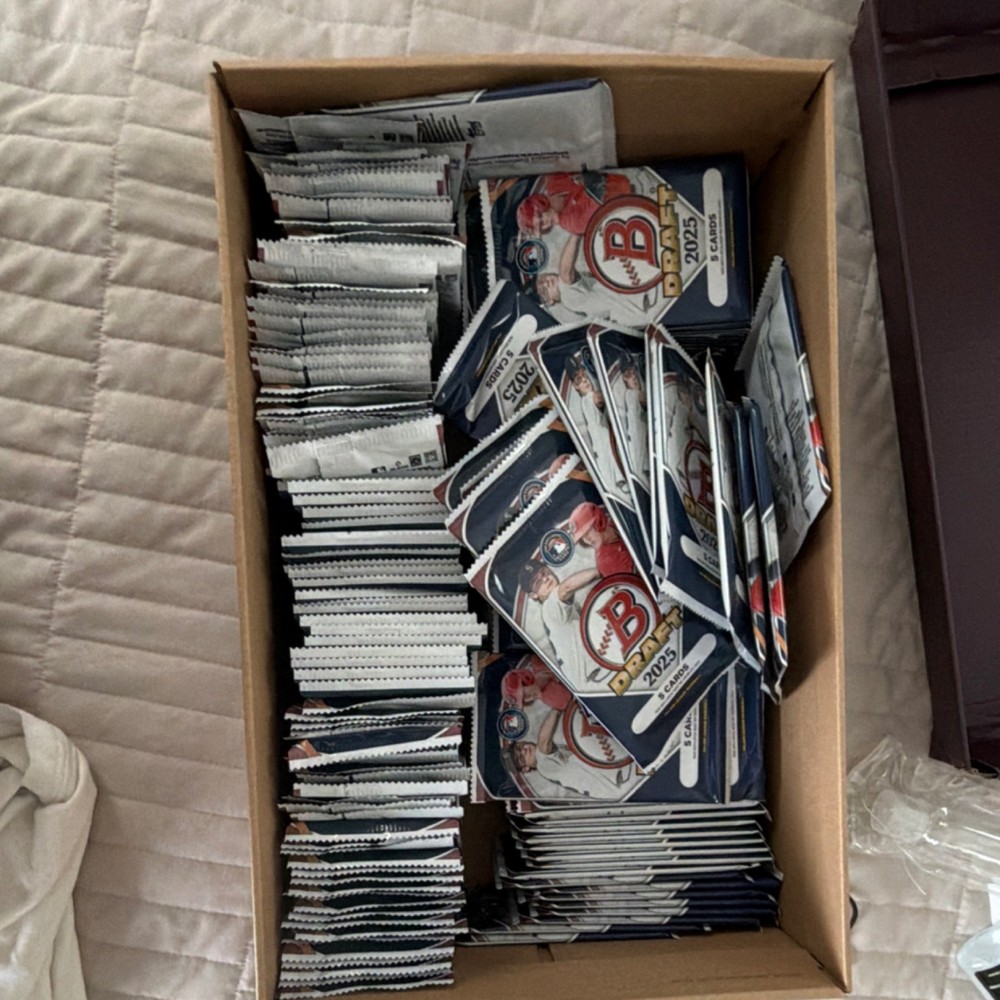 250 sealed packs  (1,250 cards) Bowman 2025 Draft Baseball - 5 Cards