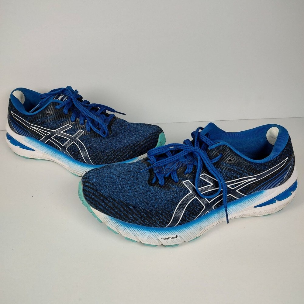 ASICS men shoes size 8.5 GT-2000