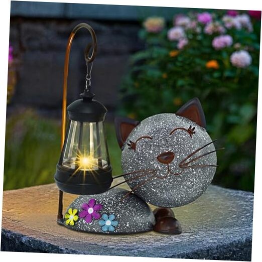 Solar-Powered Metal Garden Cat Statue with Glowing Lantern – Whimsical Outdoor Decor
