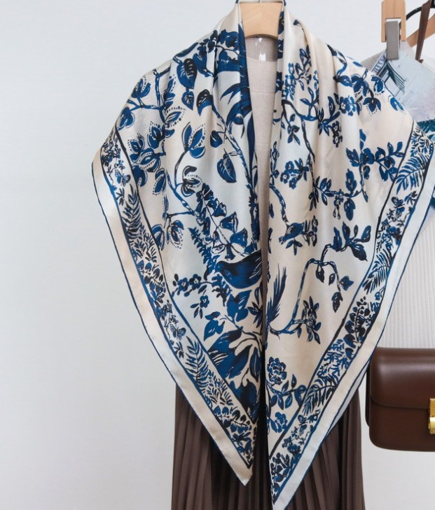 Tess 100% Mulberry Silk Square Scarf 43