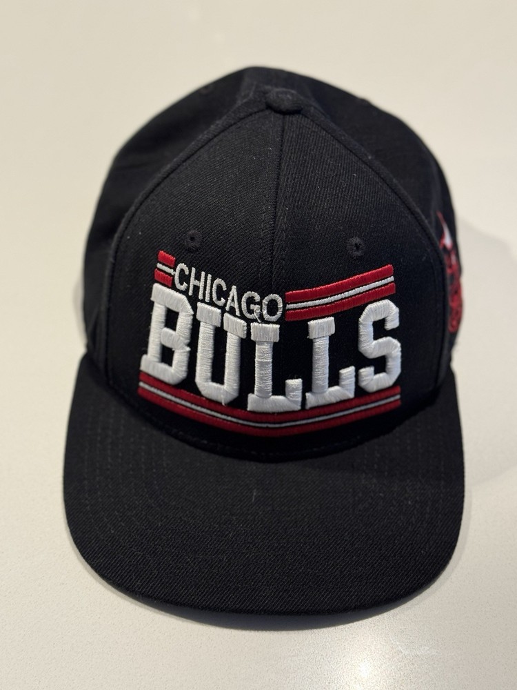 Chicago Bulls Mitchell & Ness NBA Black Snapback Hat Cap Hardwood Classics