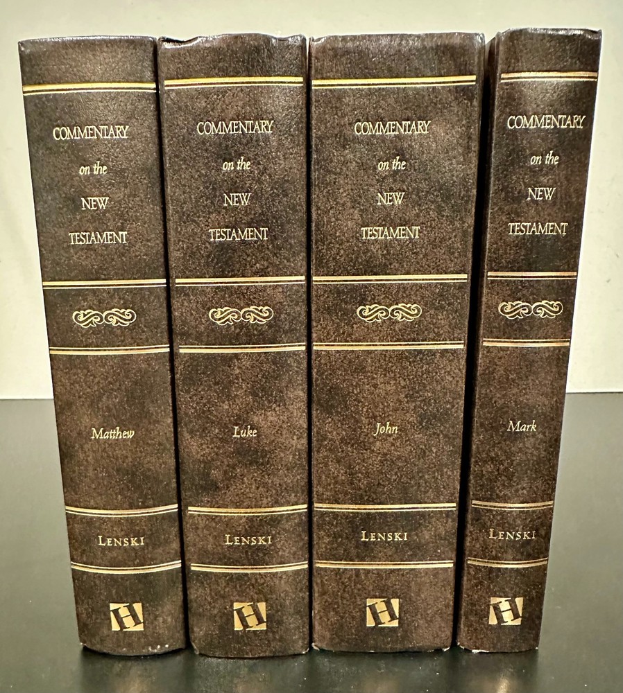 Commentary on the New Testament by R.C.H. Lenski (The Gospels, Hardcover)