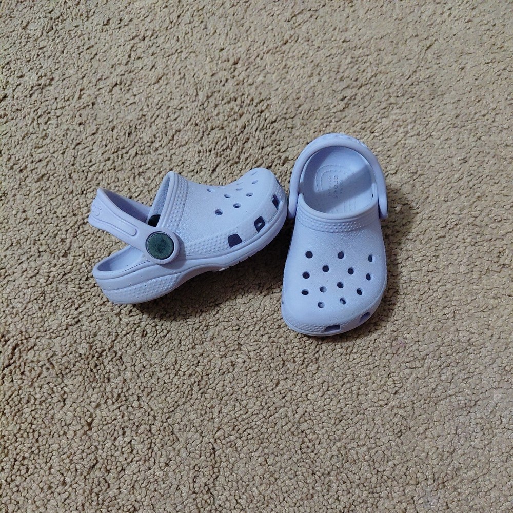 Crocs Toddler Lavender Classic Size 5C