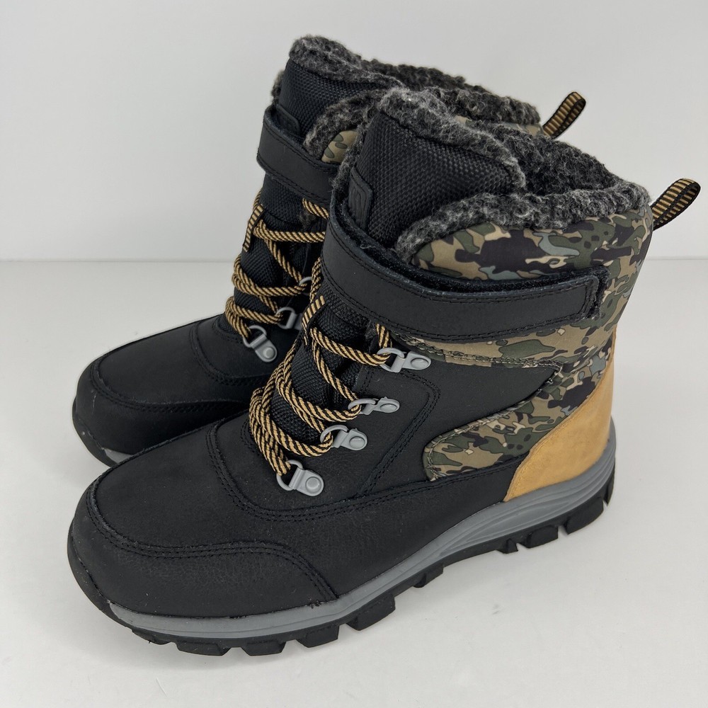 All in Motion Boys Size 4 Camo Thermolite Hiking Winter Boots by Foster