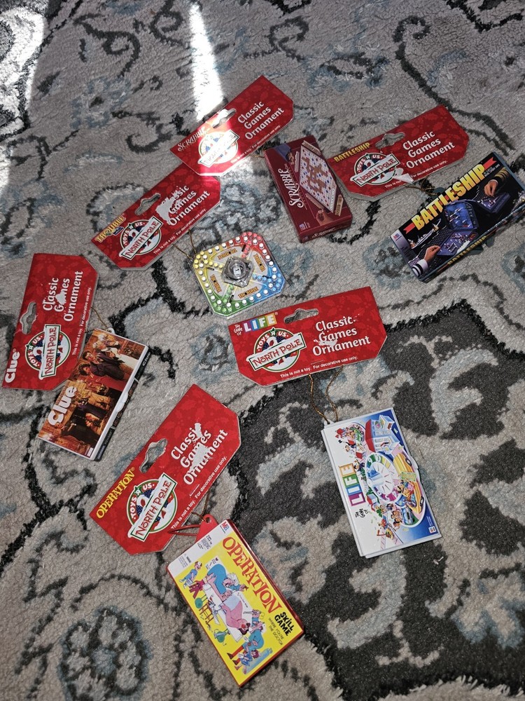6 Rare 2001 Board Game Toys R Us North Pole Classic Ornament Hasbro