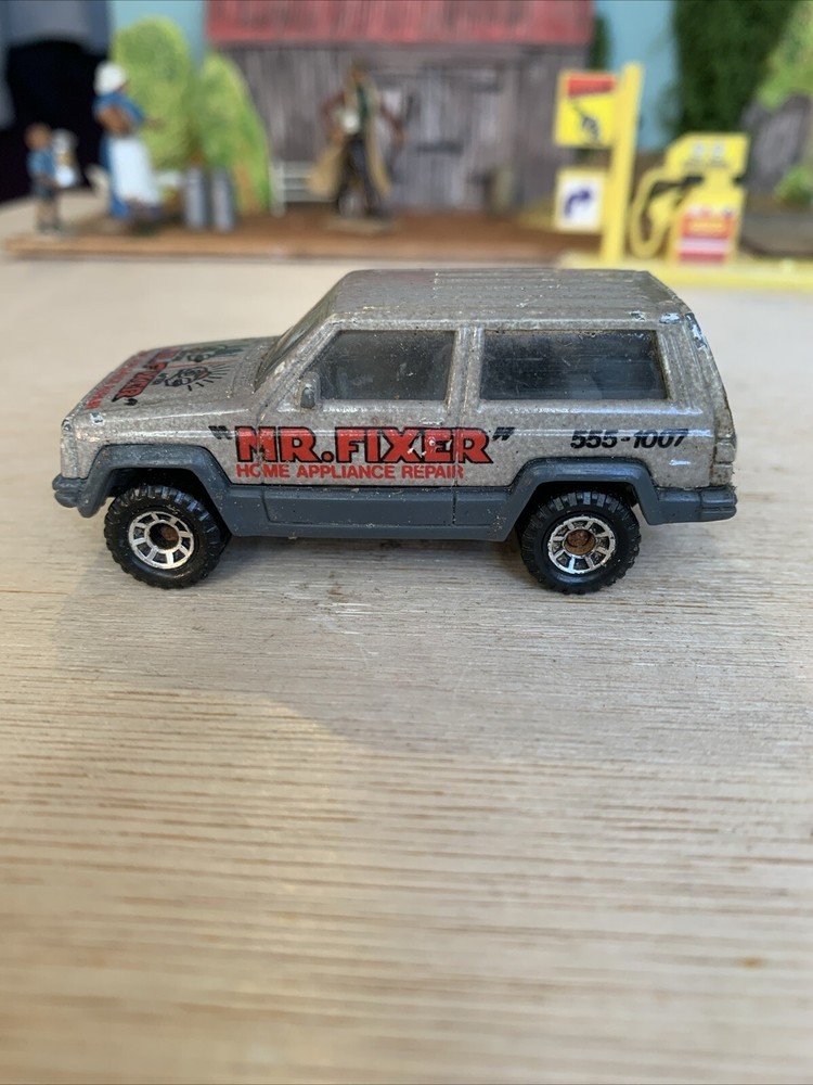 Vintage Matchbox Jeep Cherokee Mr. Fixer Rare Original Old Appliance Truck