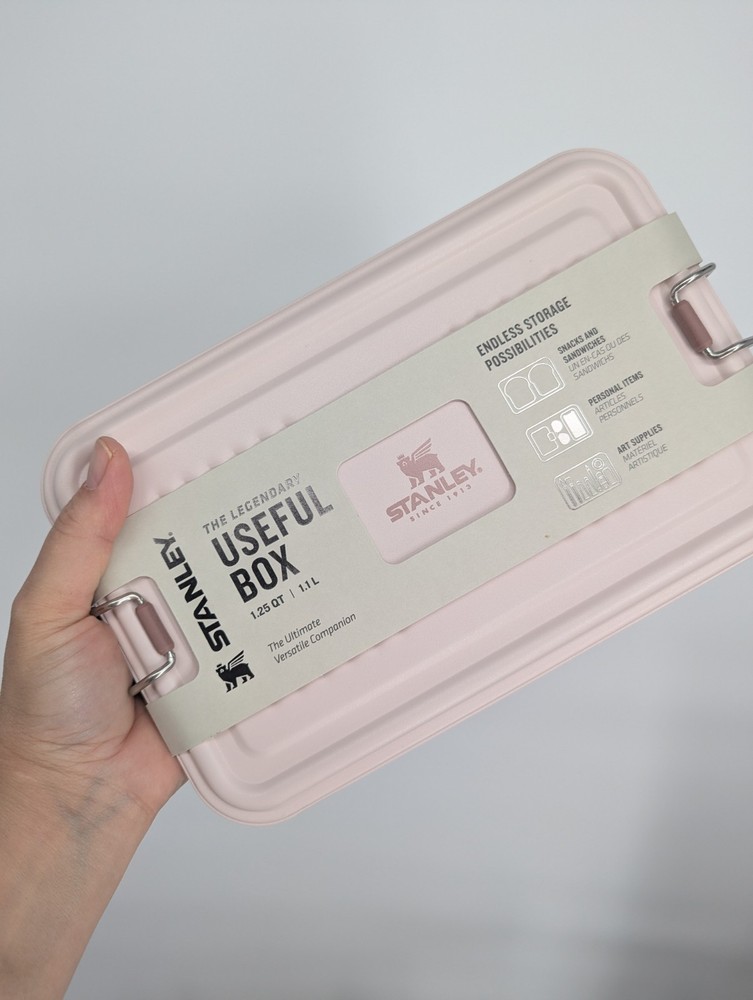 New stanley Classic Legendary Useful Box 1.25 QT Rose Quartz Pink Lunch gift 🎁