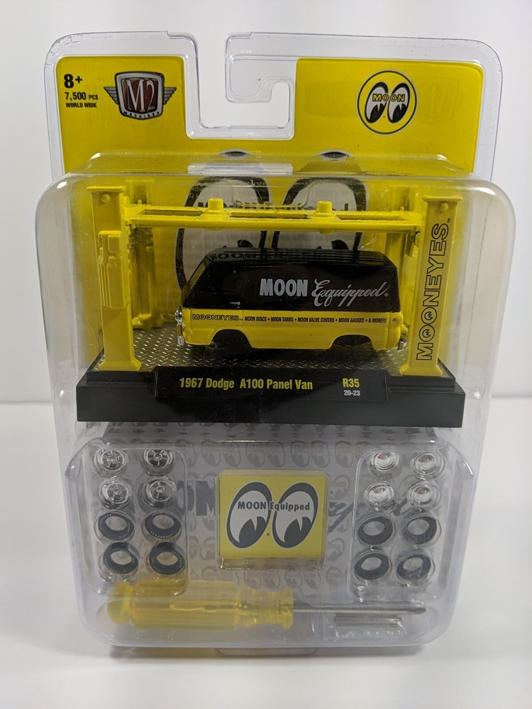 M2 Machines Model Kit 1967 Dodge A100 Panel Van R35 20-23 Moon Eyes 1/64 Scale