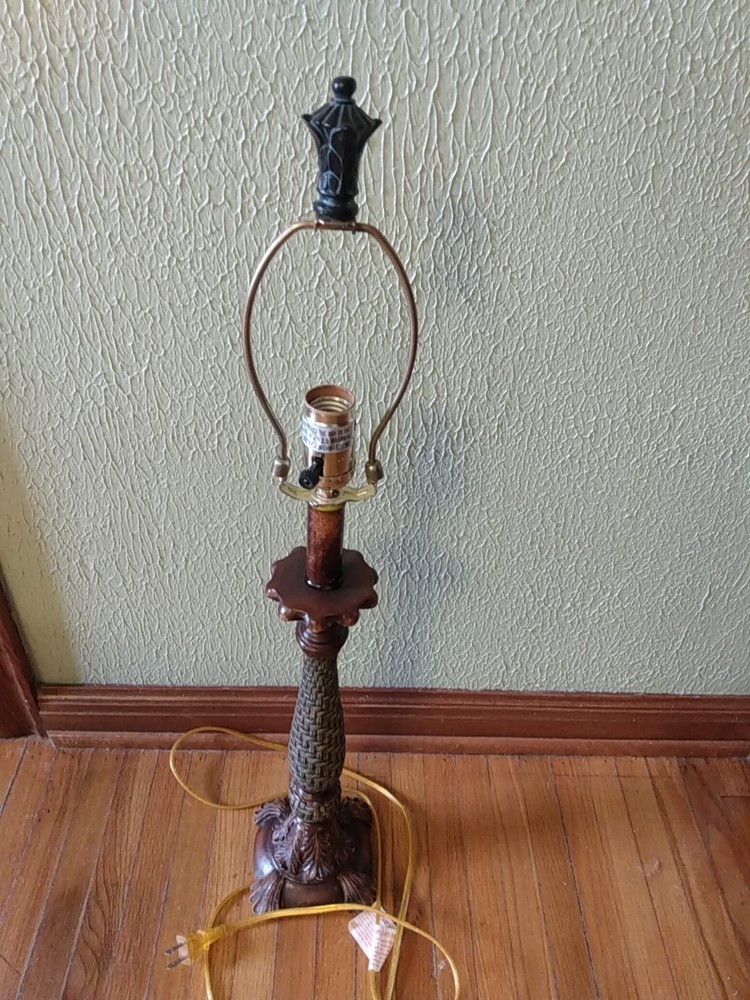 Berman Copyright,Beman 2002 Table Lamp 29