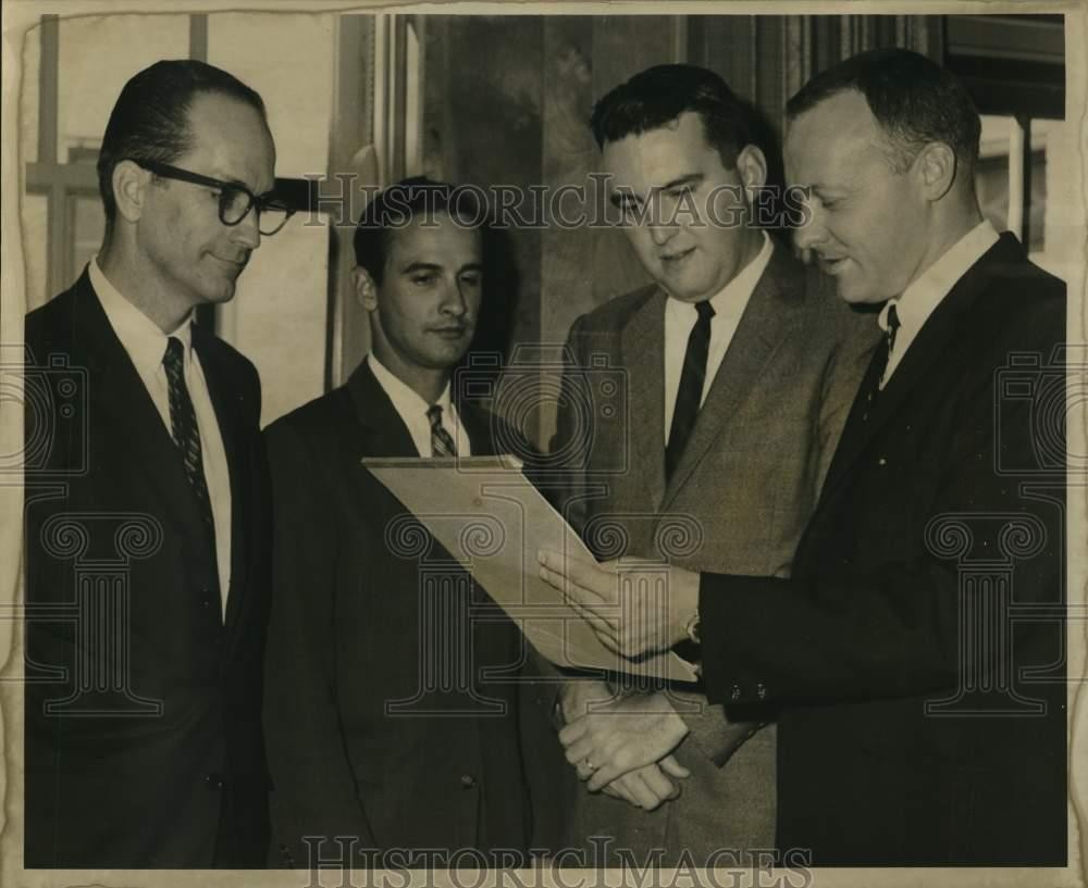 1963 Press Photo Thomas Sisson and officers of Juvenile Correction Association