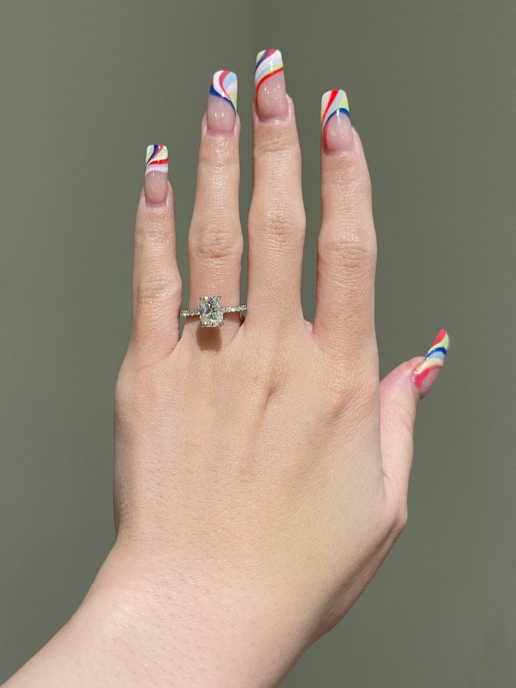 2 CT CUSHION & ROUND HALO SETTING ETERNITY ENGAGEMENT RING FOR GIRL FRIEND