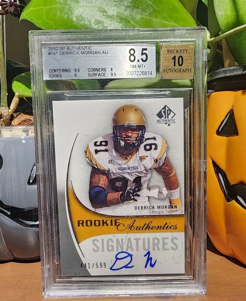 2010 SP Authentic #141 Derrick Morgan Rookie Autograph /599  Beckett 8.5