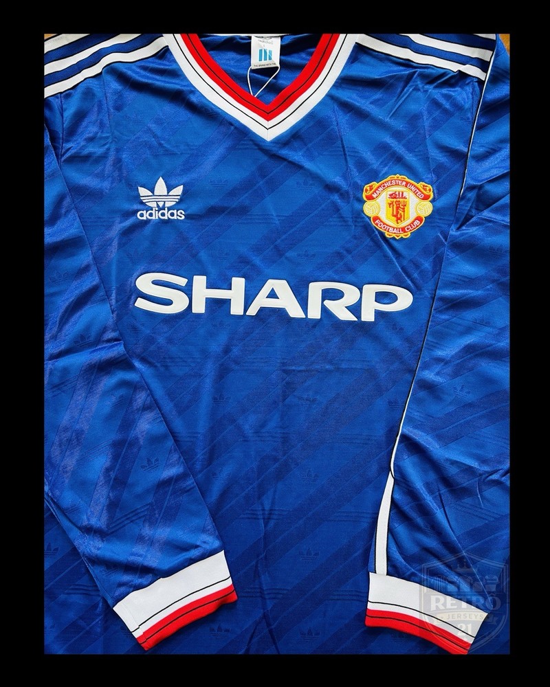 Manchester United Retrô Soccer Jersey Blue Sharp Sponsor Long Sleeve Size L