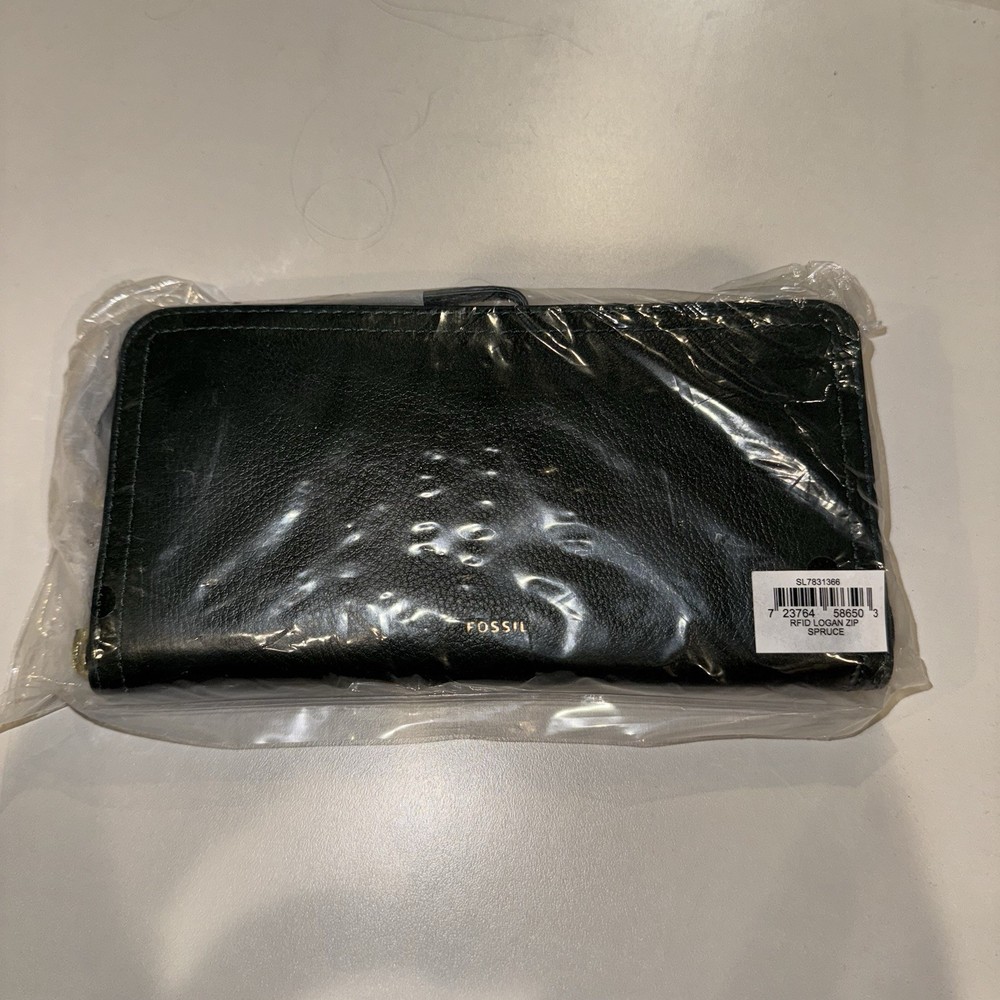 Fossil Logan RFID Zip Around Wallet Hunter Green Clutch Wristlet
