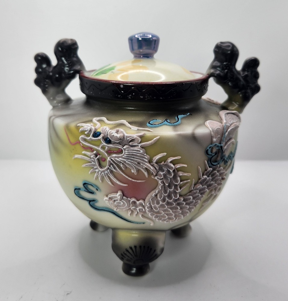 1920s Antique Japanese Dragonware Moriage Lidded Bowl With Foo Dog Handles